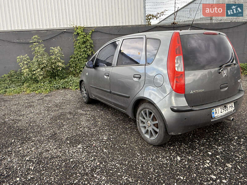 Хэтчбек Mitsubishi Colt 2008 в Киеве