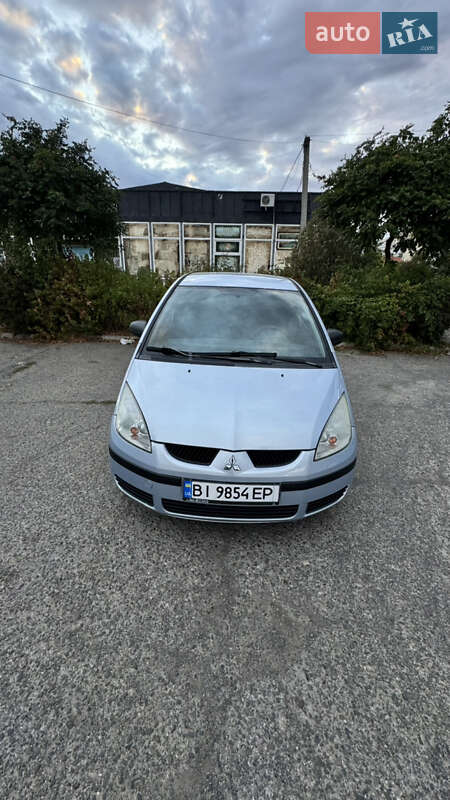 Хетчбек Mitsubishi Colt 2007 в Білгороді-Дністровському фото 3 Хетчбек Mitsubishi Colt 2007 в Білгороді-Дністровському