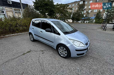 Хетчбек Mitsubishi Colt 2007 в  фото 7 Хетчбек Mitsubishi Colt 2007 в