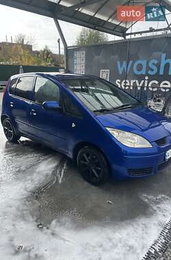 Хэтчбек Mitsubishi Colt 2007 в 
