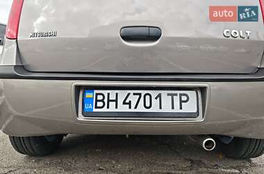 Хетчбек Mitsubishi Colt 2008 в  фото 31 Хетчбек Mitsubishi Colt 2008 в