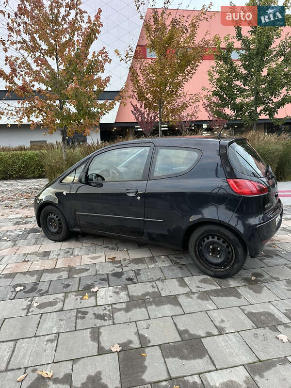 Хетчбек Mitsubishi Colt 2008 в Києві фото 3 Хетчбек Mitsubishi Colt 2008 в Києві
