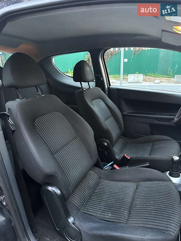 Хетчбек Mitsubishi Colt 2008 в Києві фото 9 Хетчбек Mitsubishi Colt 2008 в Києві