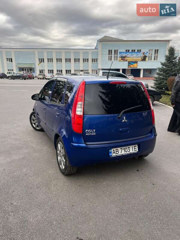 Хетчбек Mitsubishi Colt 2006 в Калинівці
