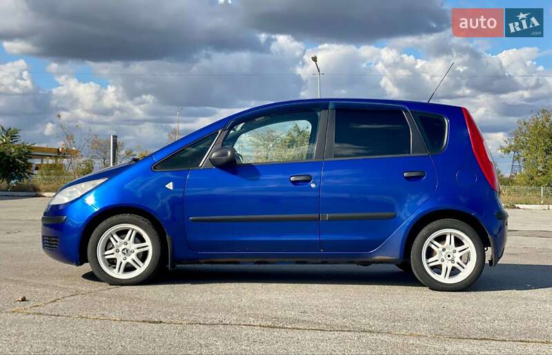 Хэтчбек Mitsubishi Colt 2008 в Запорожье фото 3 Хэтчбек Mitsubishi Colt 2008 в Запорожье
