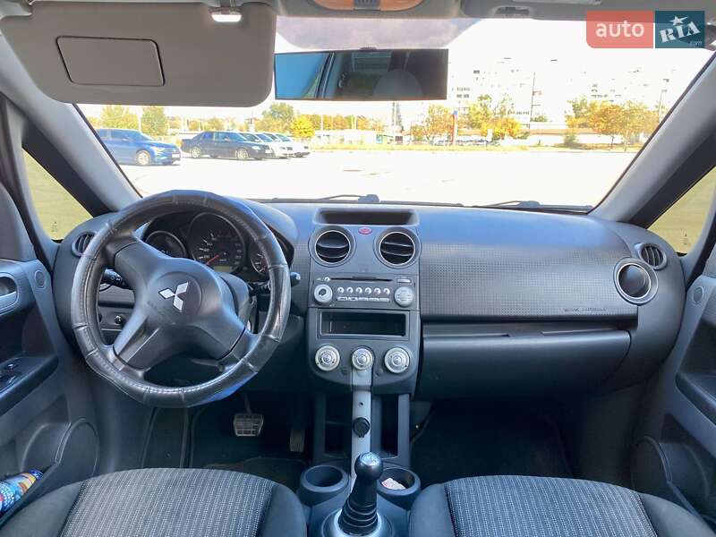 Хэтчбек Mitsubishi Colt 2008 в Запорожье фото 10 Хэтчбек Mitsubishi Colt 2008 в Запорожье