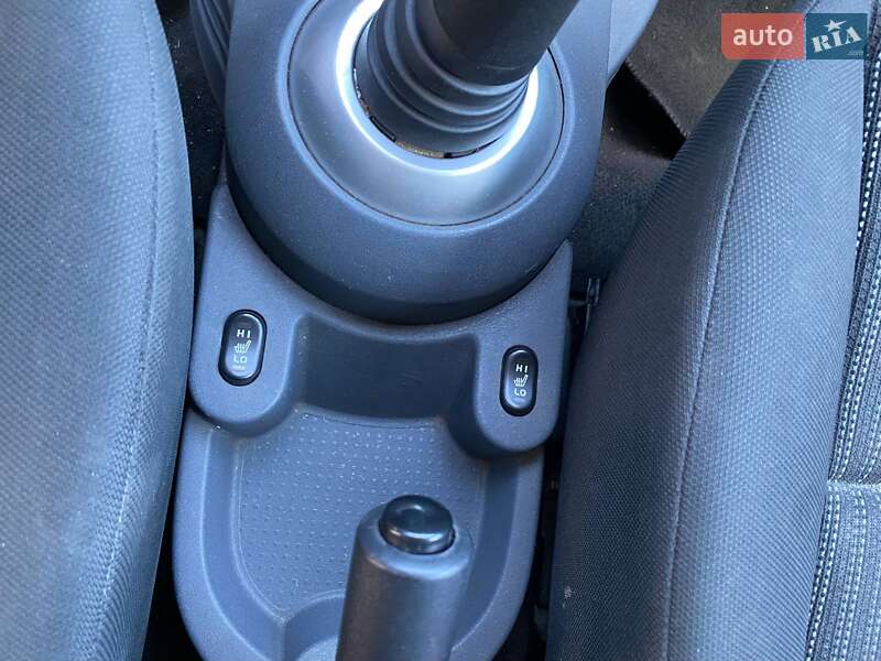 Хэтчбек Mitsubishi Colt 2008 в Запорожье фото 16 Хэтчбек Mitsubishi Colt 2008 в Запорожье