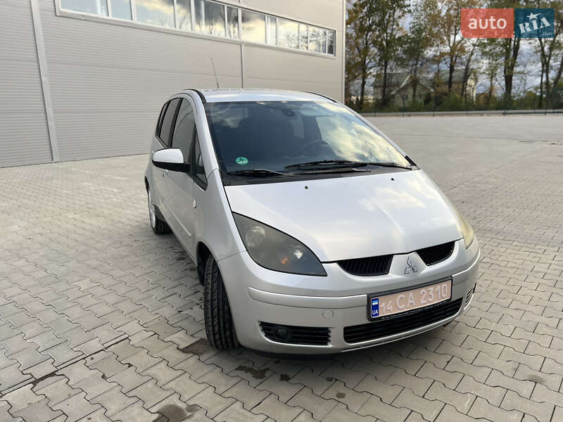 Хетчбек Mitsubishi Colt 2008 в Івано-Франківську фото 13 Хетчбек Mitsubishi Colt 2008 в Івано-Франківську