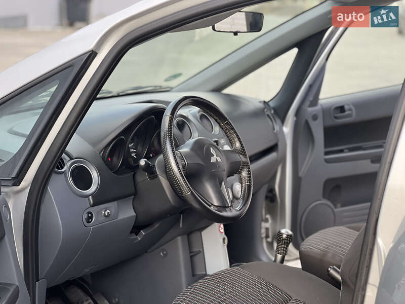 Хетчбек Mitsubishi Colt 2008 в Івано-Франківську фото 18 Хетчбек Mitsubishi Colt 2008 в Івано-Франківську