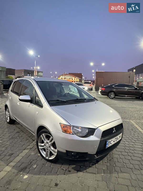 Mitsubishi Colt 2009