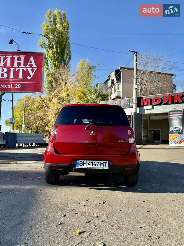 Хэтчбек Mitsubishi Colt 2010 в Одессе