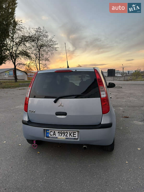 Хэтчбек Mitsubishi Colt 2007 в Черкассах фото 5 Хэтчбек Mitsubishi Colt 2007 в Черкассах