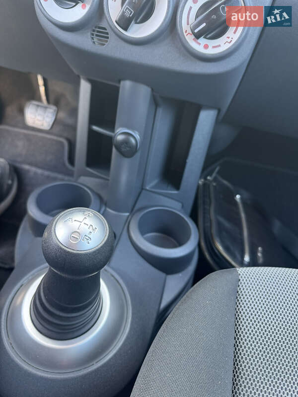 Хэтчбек Mitsubishi Colt 2011 в Стрые фото 17 Хэтчбек Mitsubishi Colt 2011 в Стрые