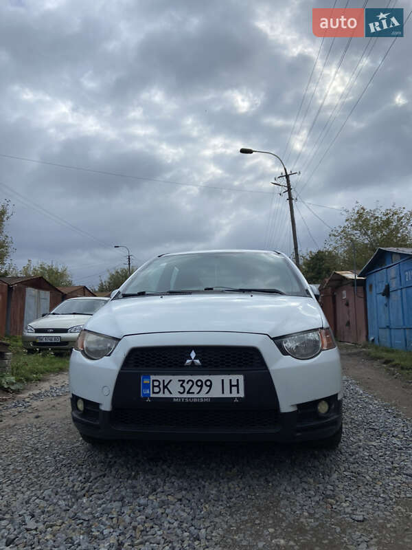 Хетчбек Mitsubishi Colt 2009 в Рівному фото 2 Хетчбек Mitsubishi Colt 2009 в Рівному