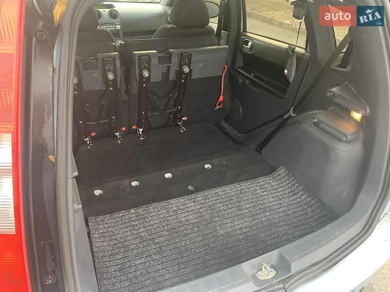 Хэтчбек Mitsubishi Colt 2007 в Луцке фото 21 Хэтчбек Mitsubishi Colt 2007 в Луцке