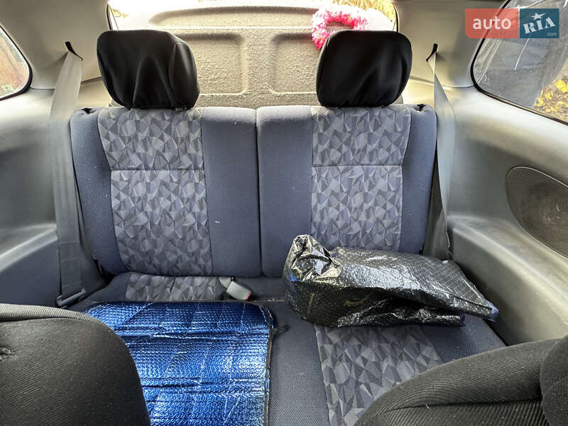 Хетчбек Mitsubishi Colt 1996 в Запоріжжі фото 8 Хетчбек Mitsubishi Colt 1996 в Запоріжжі