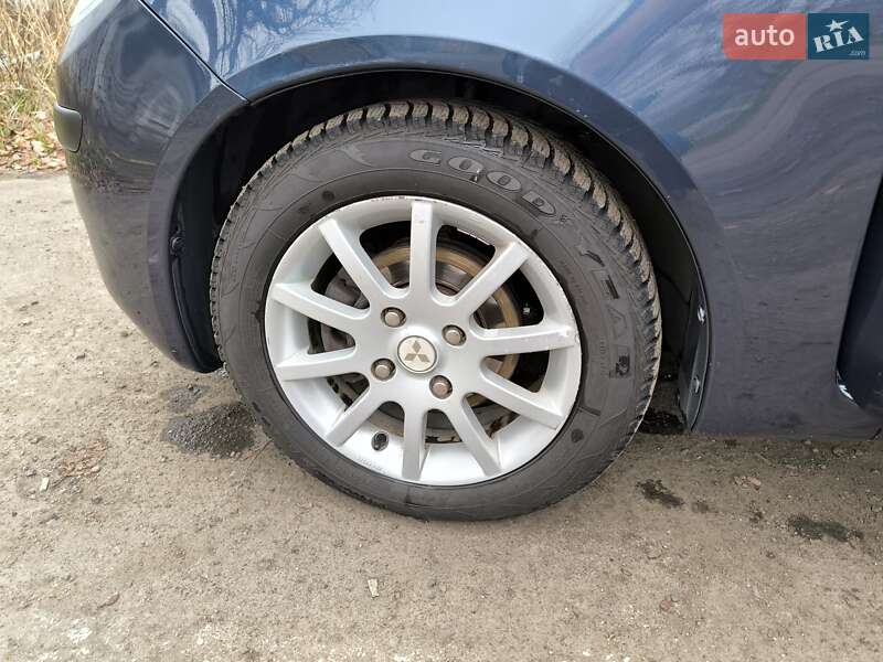 Хетчбек Mitsubishi Colt 2007 в Подільську