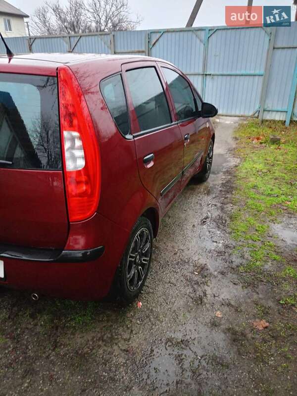 Хэтчбек Mitsubishi Colt 2005 в Ирпене