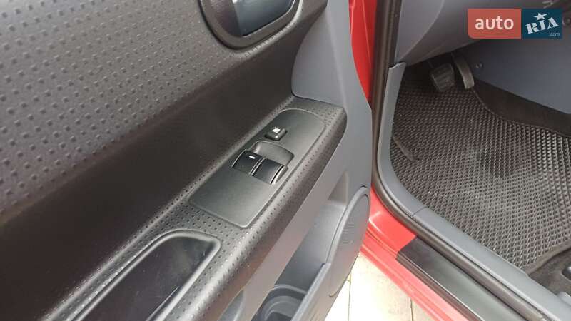 Хэтчбек Mitsubishi Colt 2008 в Дрогобыче