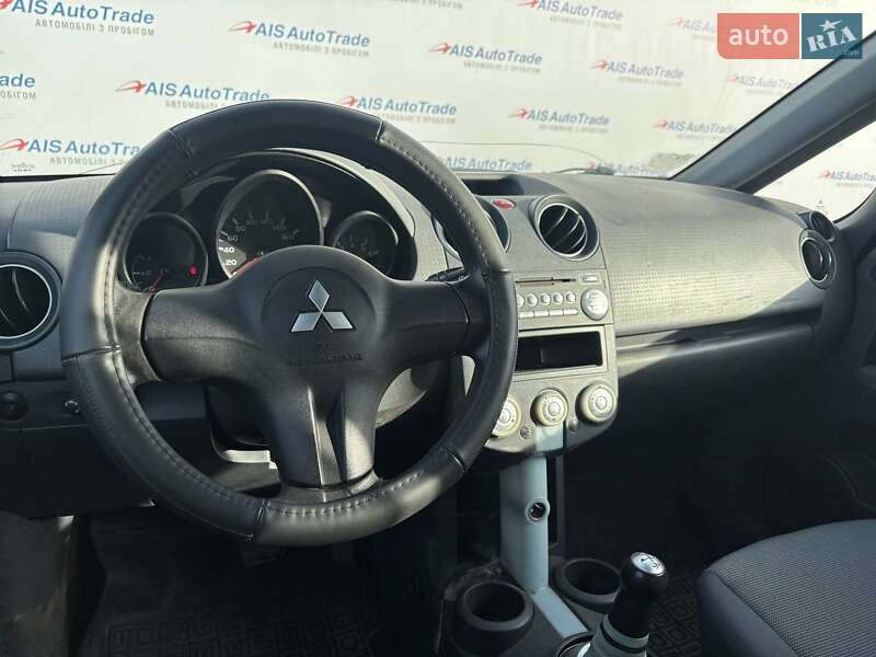 Хэтчбек Mitsubishi Colt 2007 в Киеве