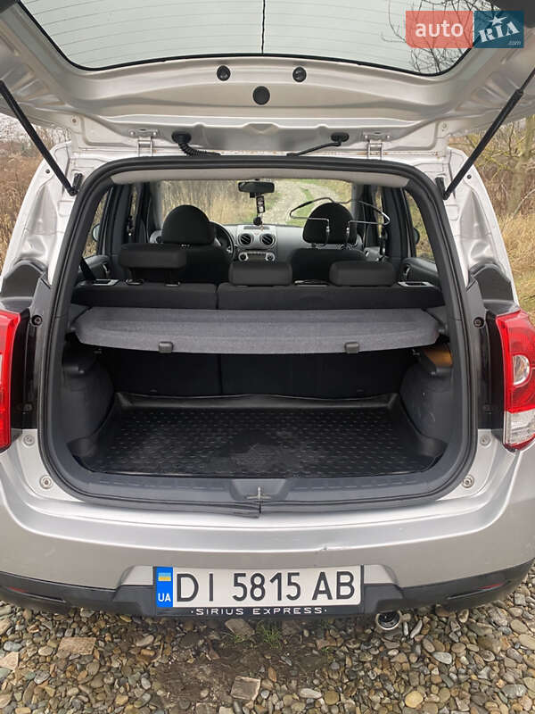 Хетчбек Mitsubishi Colt 2009 в Чернівцях