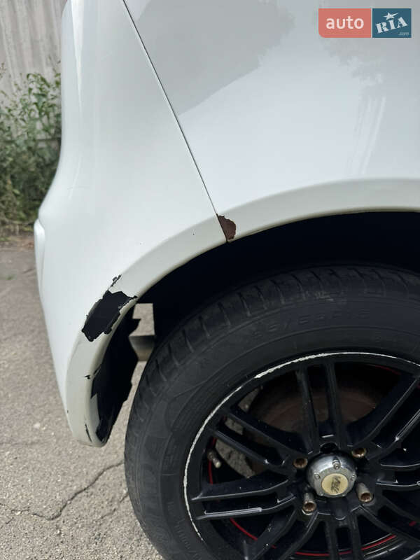 Хэтчбек Mitsubishi Colt 2008 в Киеве фото 7 Хэтчбек Mitsubishi Colt 2008 в Киеве