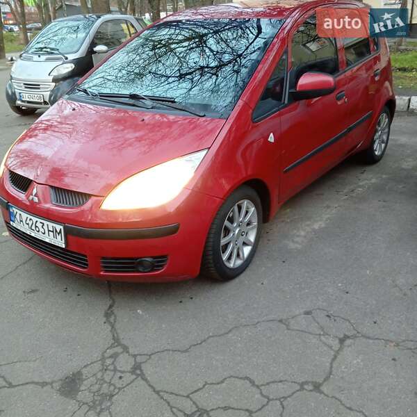 Хэтчбек Mitsubishi Colt 2008 в Киеве