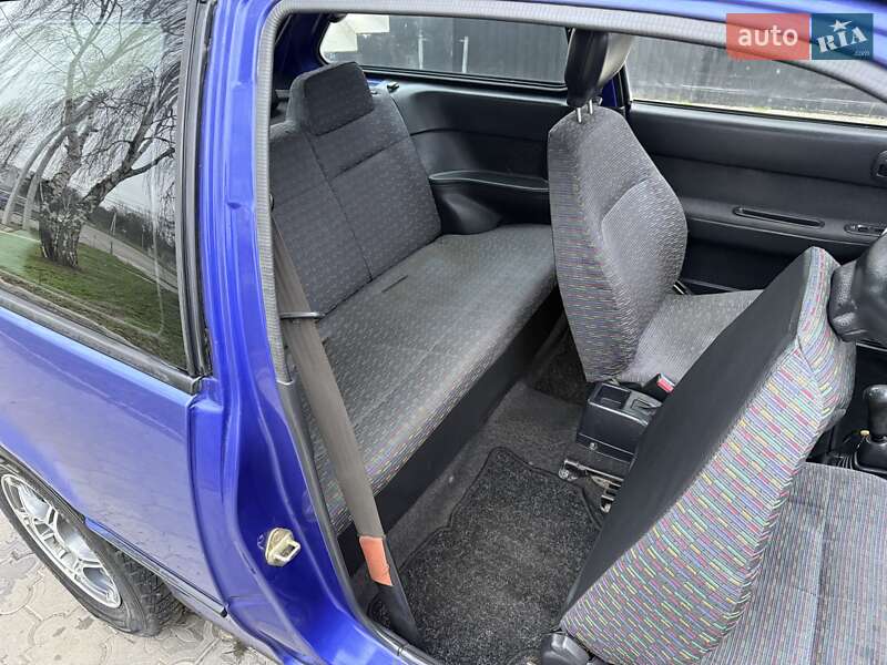 Хэтчбек Mitsubishi Colt 1995 в Николаеве