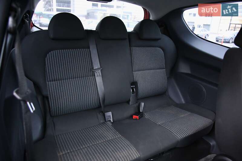 Хэтчбек Mitsubishi Colt 2008 в Харькове фото 8 Хэтчбек Mitsubishi Colt 2008 в Харькове