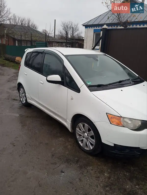 Mitsubishi Colt 2010
