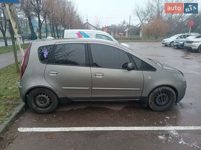 Хэтчбек Mitsubishi Colt 2008 в Житомире