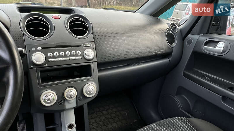 Хэтчбек Mitsubishi Colt 2008 в Киверцах