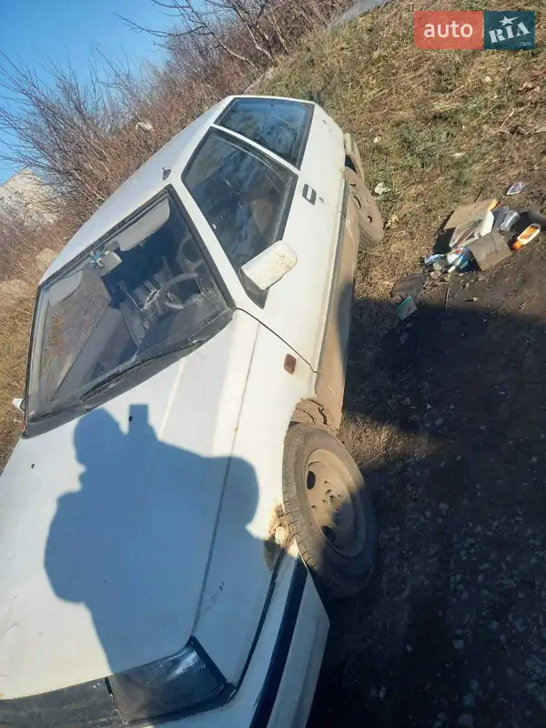 Mitsubishi Colt 1987