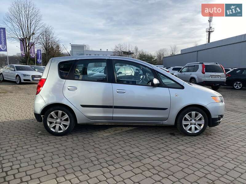 Хетчбек Mitsubishi Colt 2011 в Львові