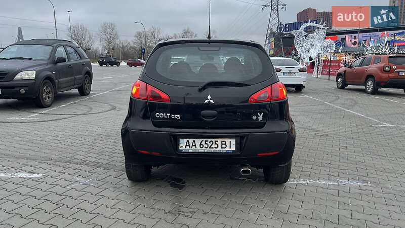 Хэтчбек Mitsubishi Colt 2006 в Киеве