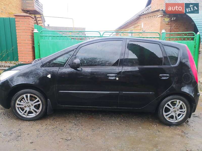 Хэтчбек Mitsubishi Colt 2006 в Брацлаве