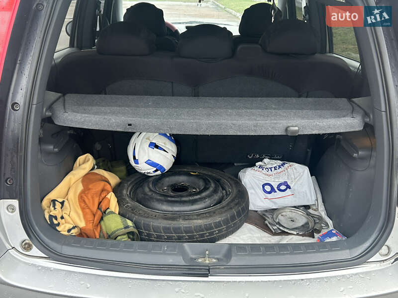 Хэтчбек Mitsubishi Colt 2005 в Прилуках