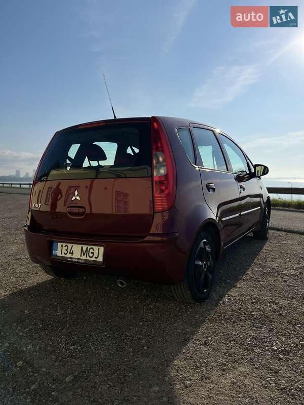 Хетчбек Mitsubishi Colt 2006 в Києві
