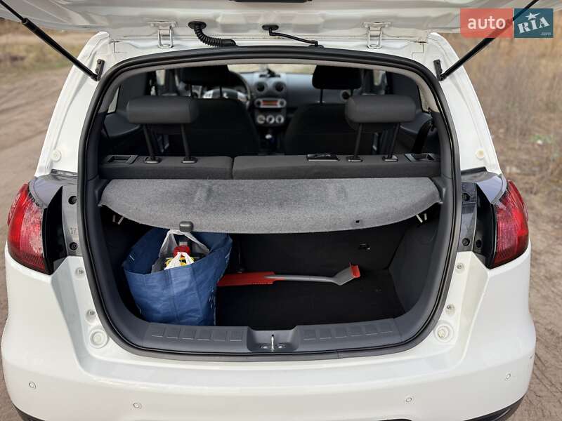 Хетчбек Mitsubishi Colt 2011 в Ірпені