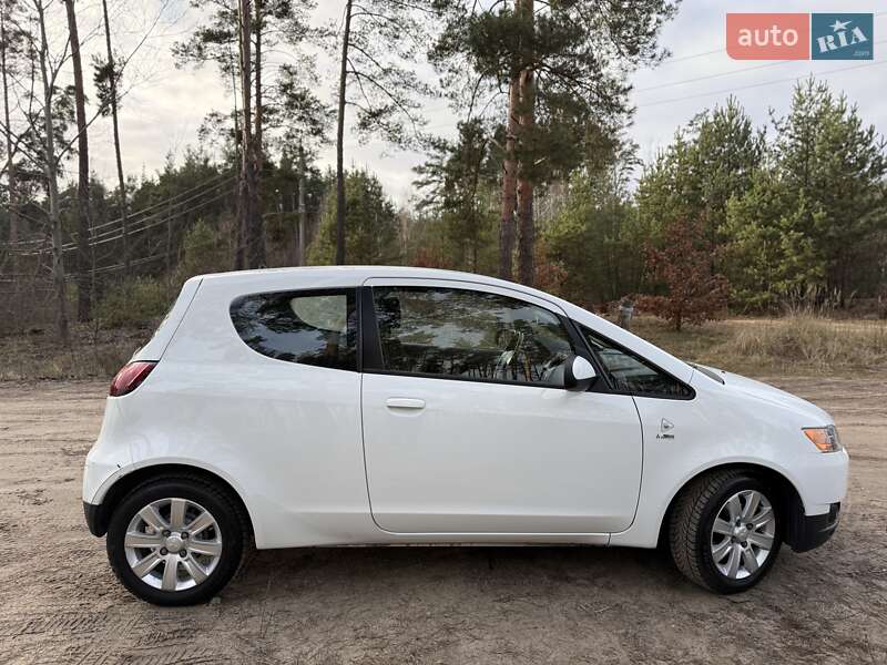 Хетчбек Mitsubishi Colt 2011 в Ірпені