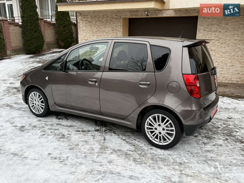 Хетчбек Mitsubishi Colt 2012 в Чернівцях