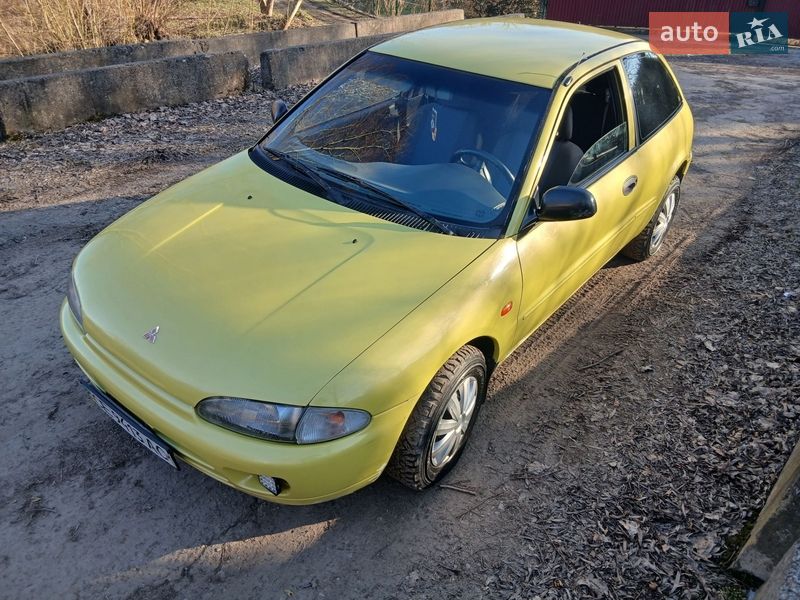 Хэтчбек Mitsubishi Colt 1995 в Черновцах