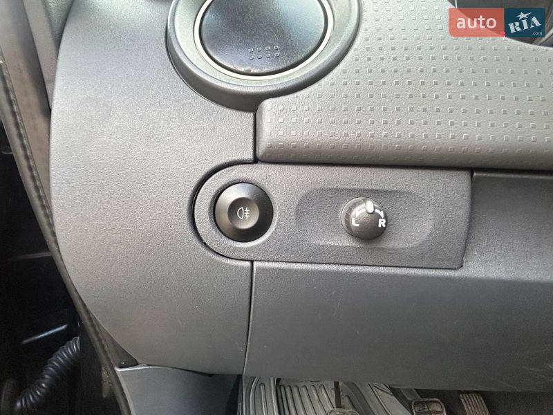 Хэтчбек Mitsubishi Colt 2007 в Одессе фото 14 Хэтчбек Mitsubishi Colt 2007 в Одессе