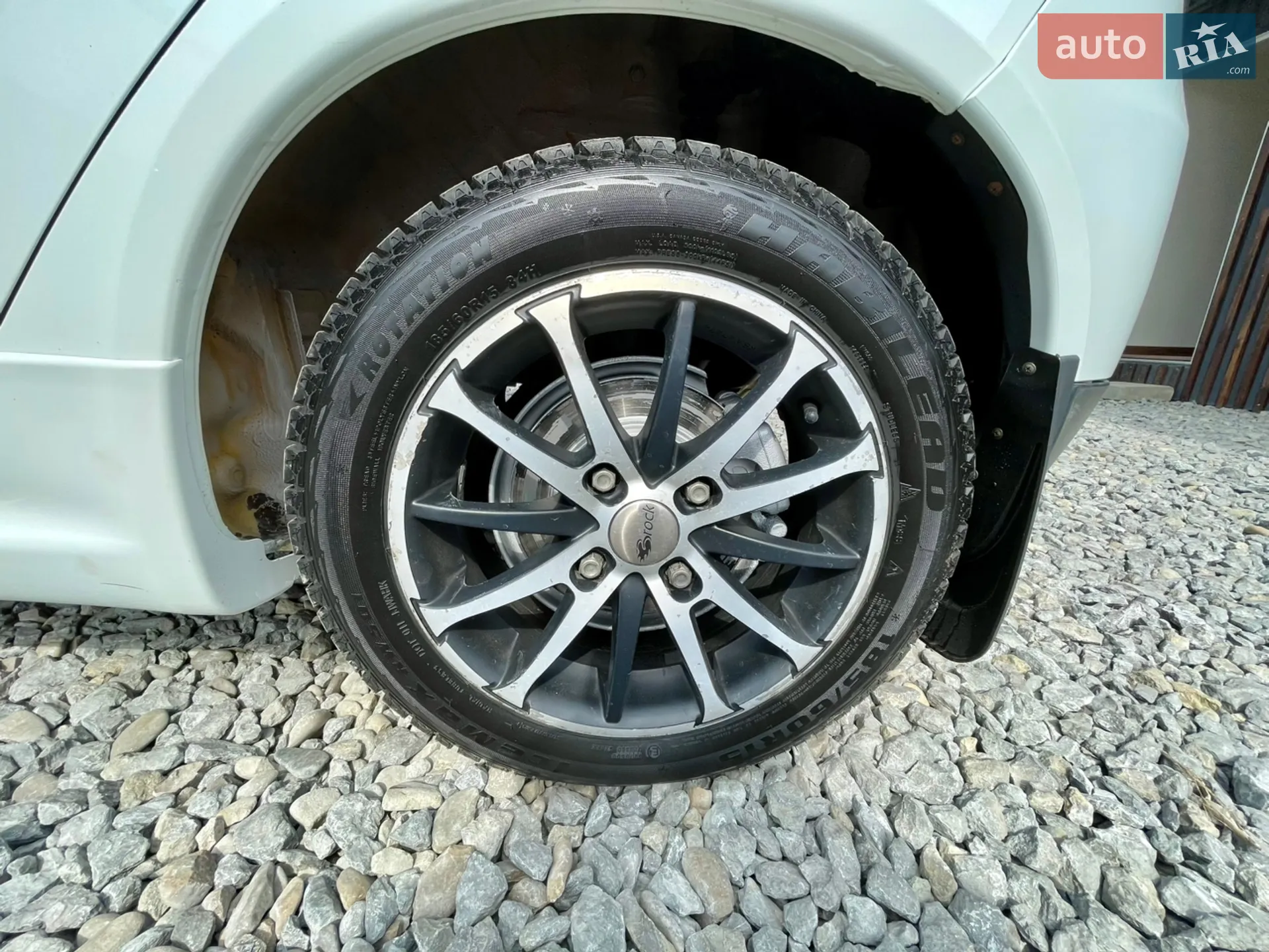 2012 Mitsubishi Colt - мініатюра 28