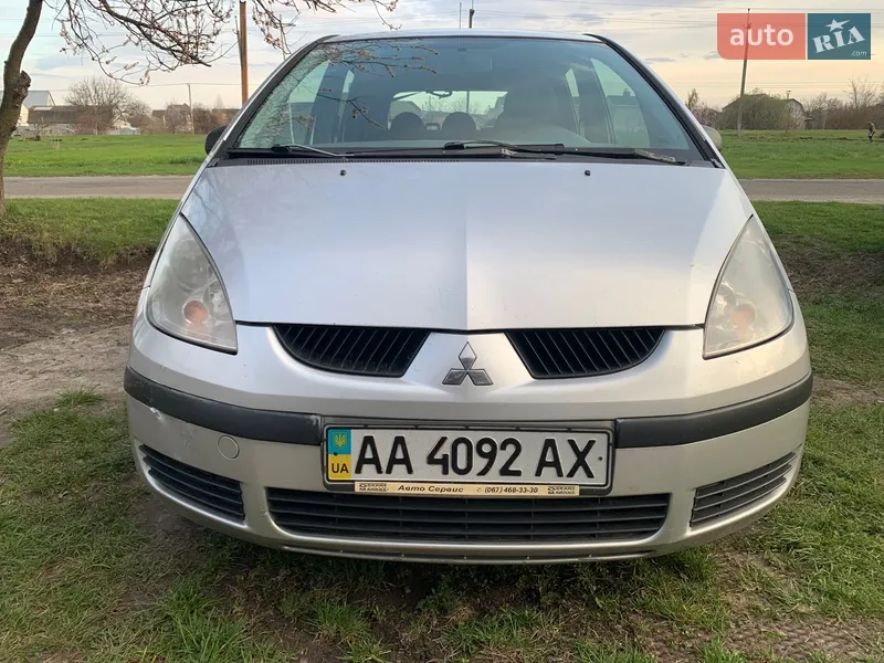 Mitsubishi Colt 2005