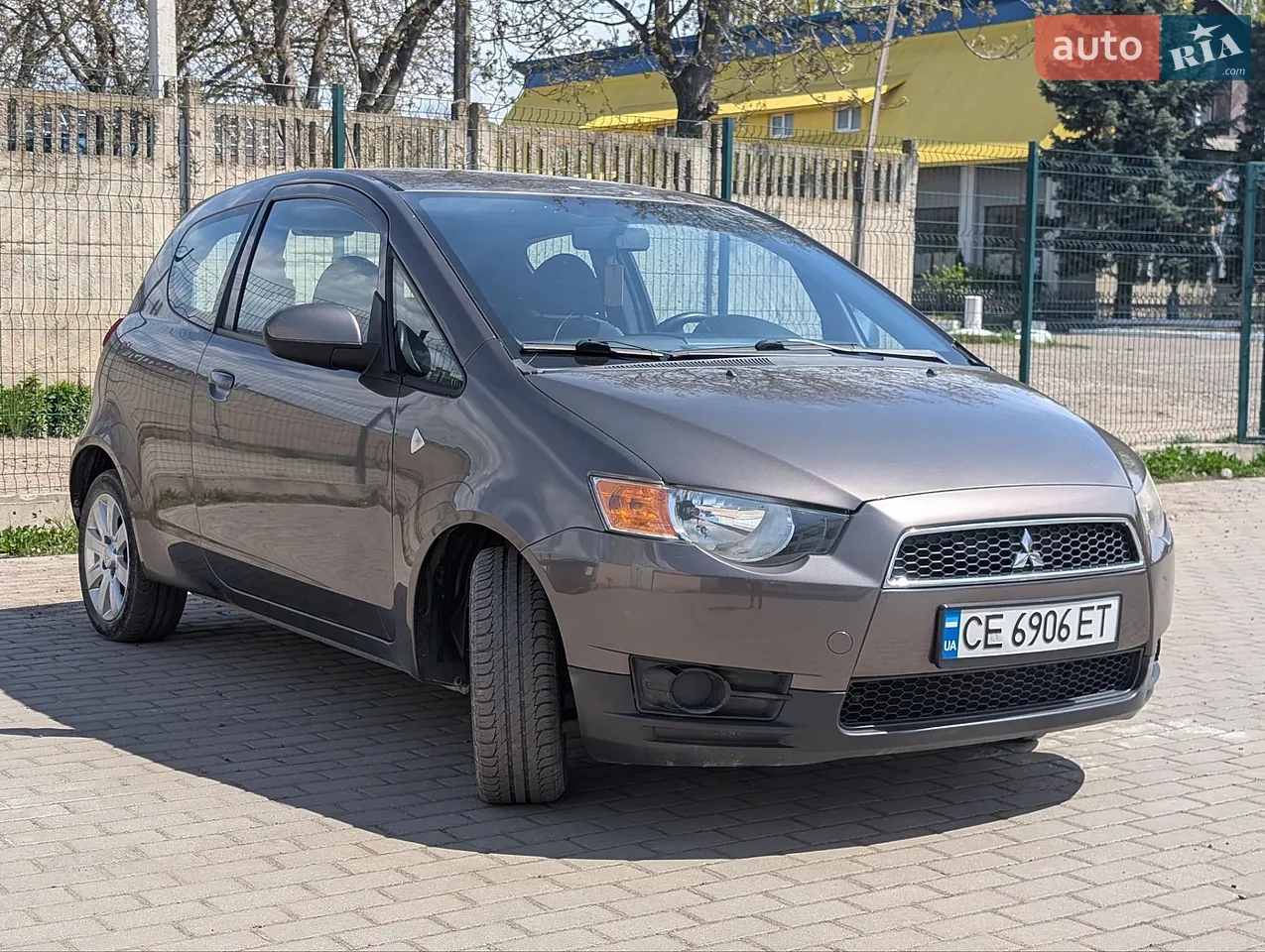 2011 Mitsubishi Colt - мініатюра 12