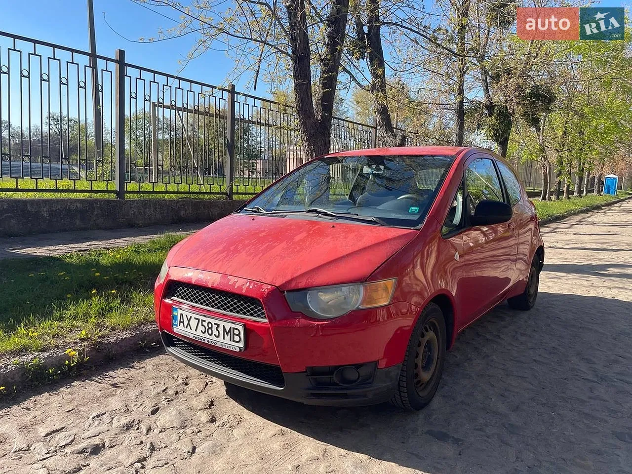 2010 Mitsubishi Colt - мініатюра 14