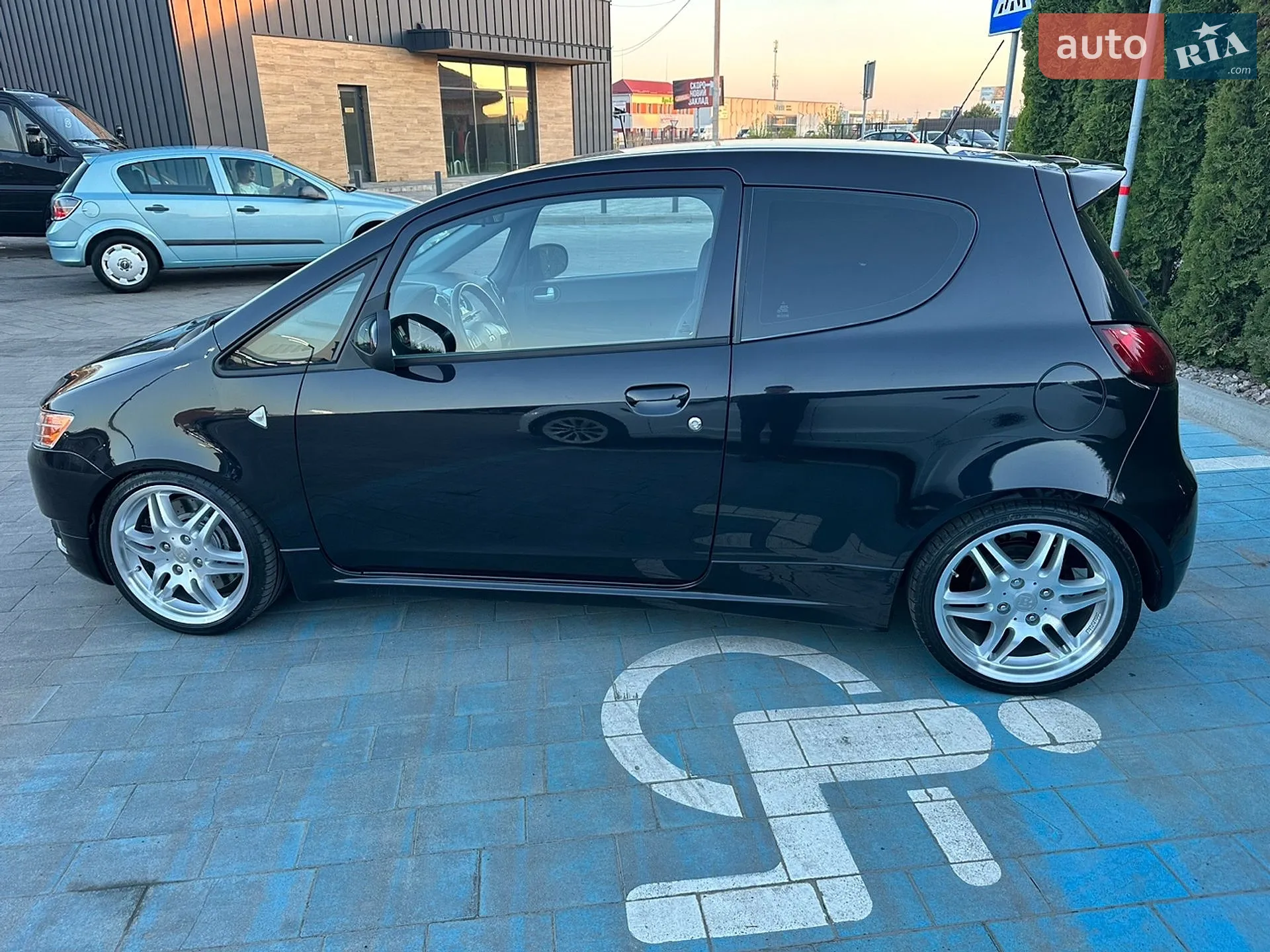 2012 Mitsubishi Colt - мініатюра 5