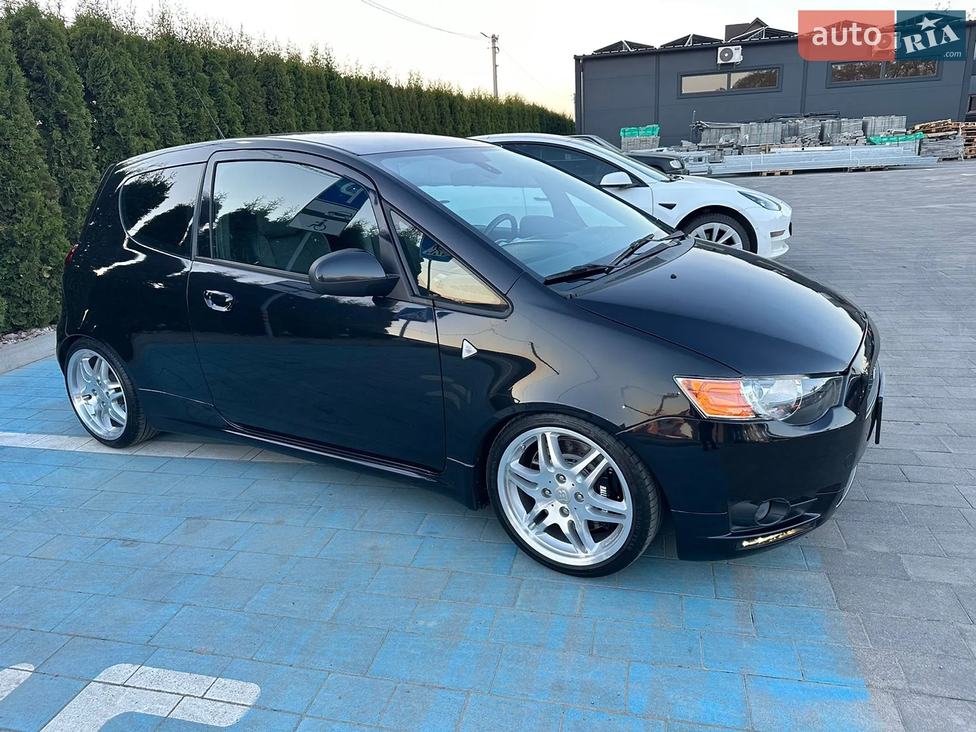 2012 Mitsubishi Colt - мініатюра 13