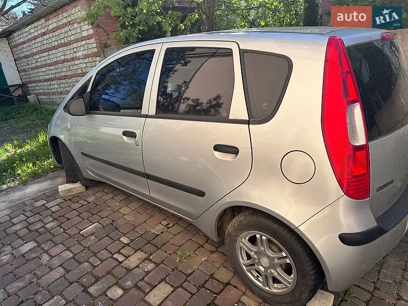 Mitsubishi Colt